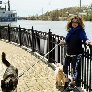 Meet your Posher, Lourdes